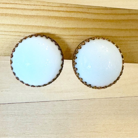 Vintage Jewelry - Vintage White Round Made in Germany Edge Clip On Earrings Gold Tone Setting